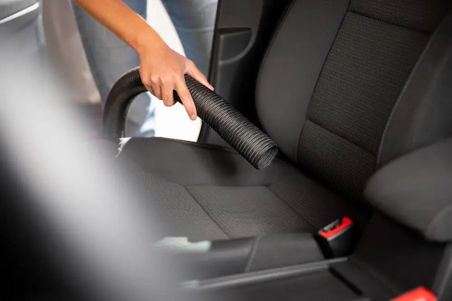 De 5 Beste Auto Stofzuigers voor een Grondige Reiniging!