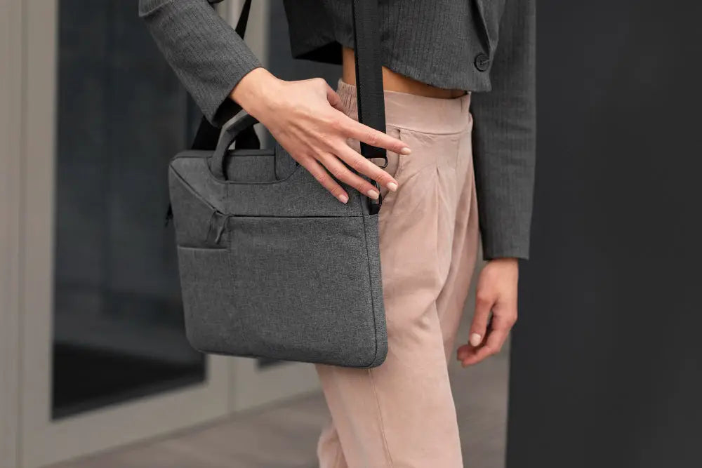 Hoe weet je welk formaat laptoptas je moet hebben?