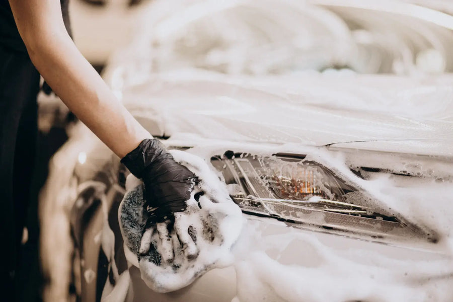 Wat is de beste Autoshampoo van 2024? Bekijk hier de 5 beste opties!
