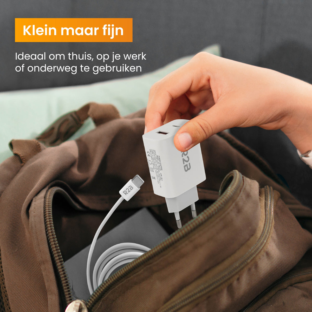 R2B USB-C naar USB-C Kabel met USB-A & USB-C Adapter - 2 Meter - Snelladen