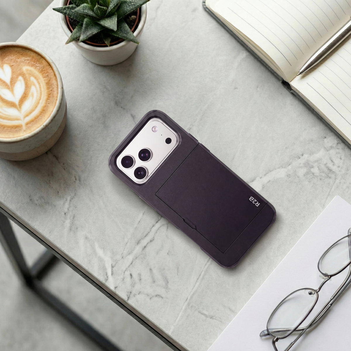 R2B iPhone 18 Pro Hoesje met Pasjeshouder - Incl. Screenprotector - 3 Pasjes