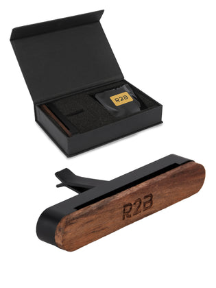 R2B Autoparfum met houder inclusief 2 Geurstaafjes - Walnoothout - Zwart - Auto Geurverfrisser
