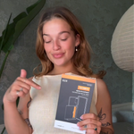 Video waarin vrouw telefoonhoesje model Utrecht laat zien en alle USP's van het product benoemd. 