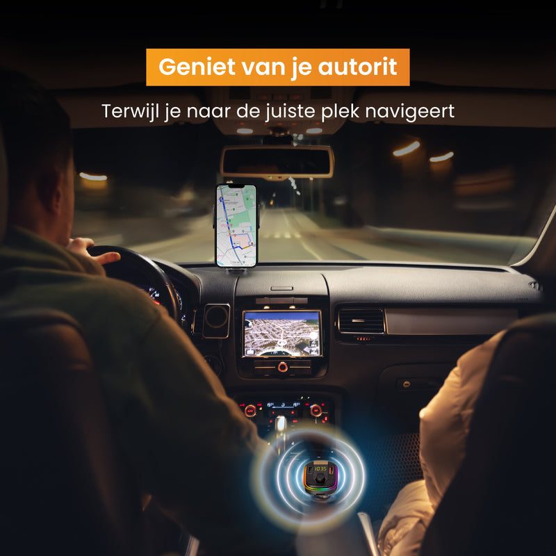 R2B® Telefoonhouders Auto Zuignap met Draadloze Oplader + Bluetooth FM Transmitter / Autolader - Voor Raam Dashboard