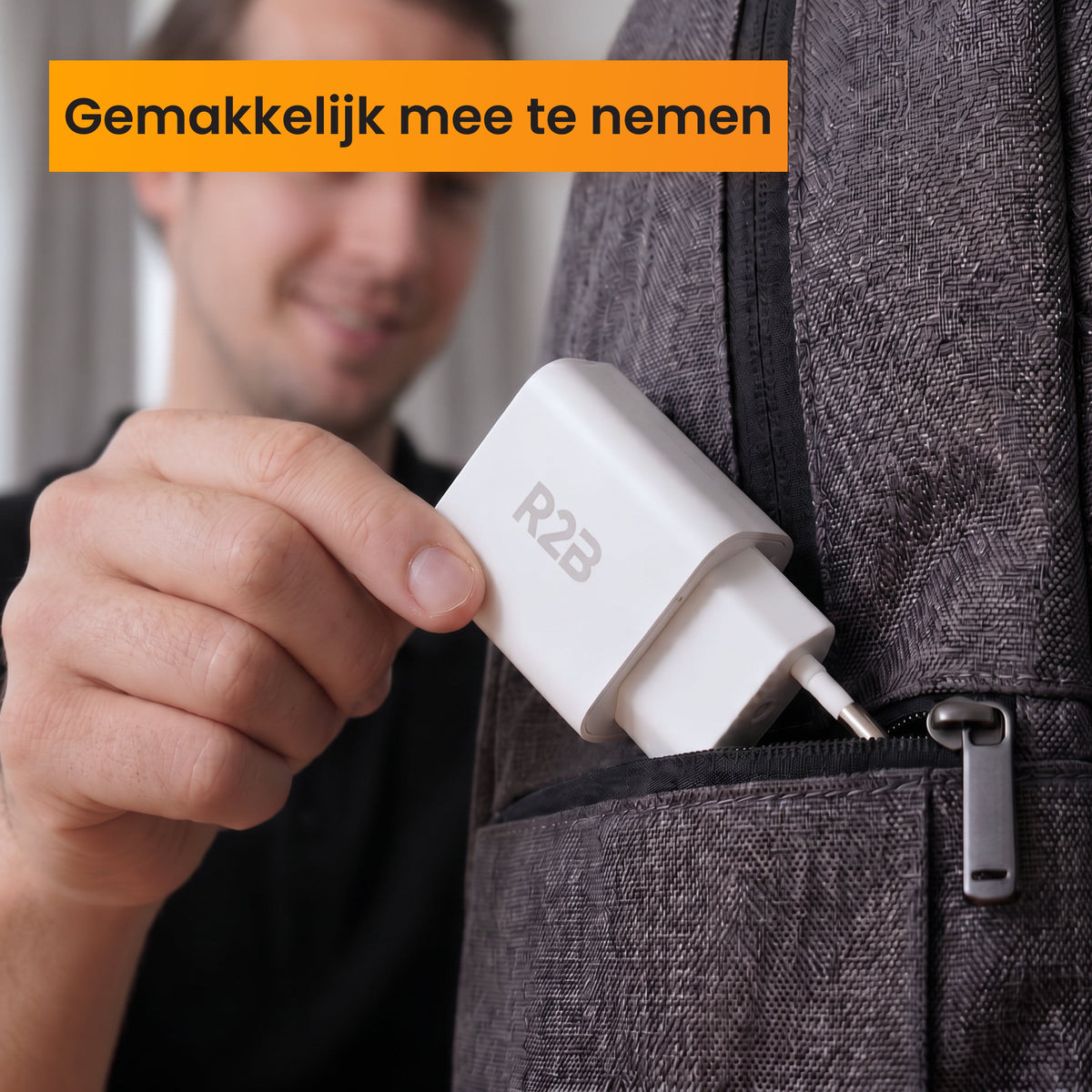 R2B USB-A & USB-C Adapter - 2-in-1 USB Stekker - Stevig & Betrouwbaar - Wit