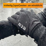 Waterdichte handschoenen die regen en kou volledig buiten houden.